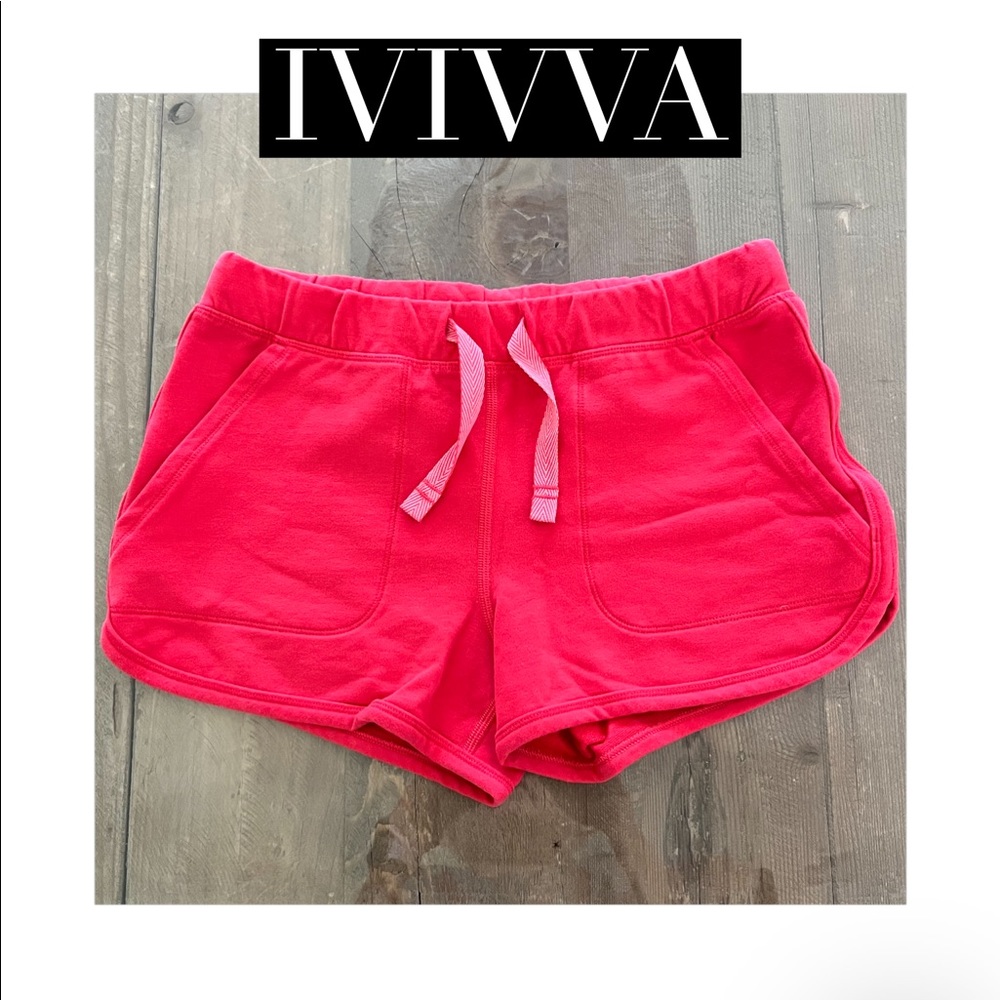 Ivivva Shorts, size 10, excellent condition, red